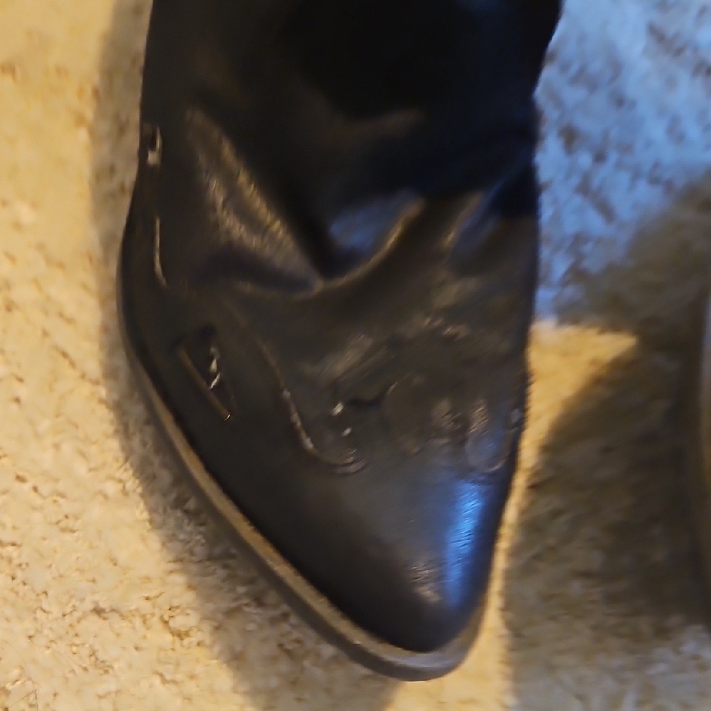 Coconuts by Matisse Black Women's Boot Sole - Branded Detail - Picture 6 of 9